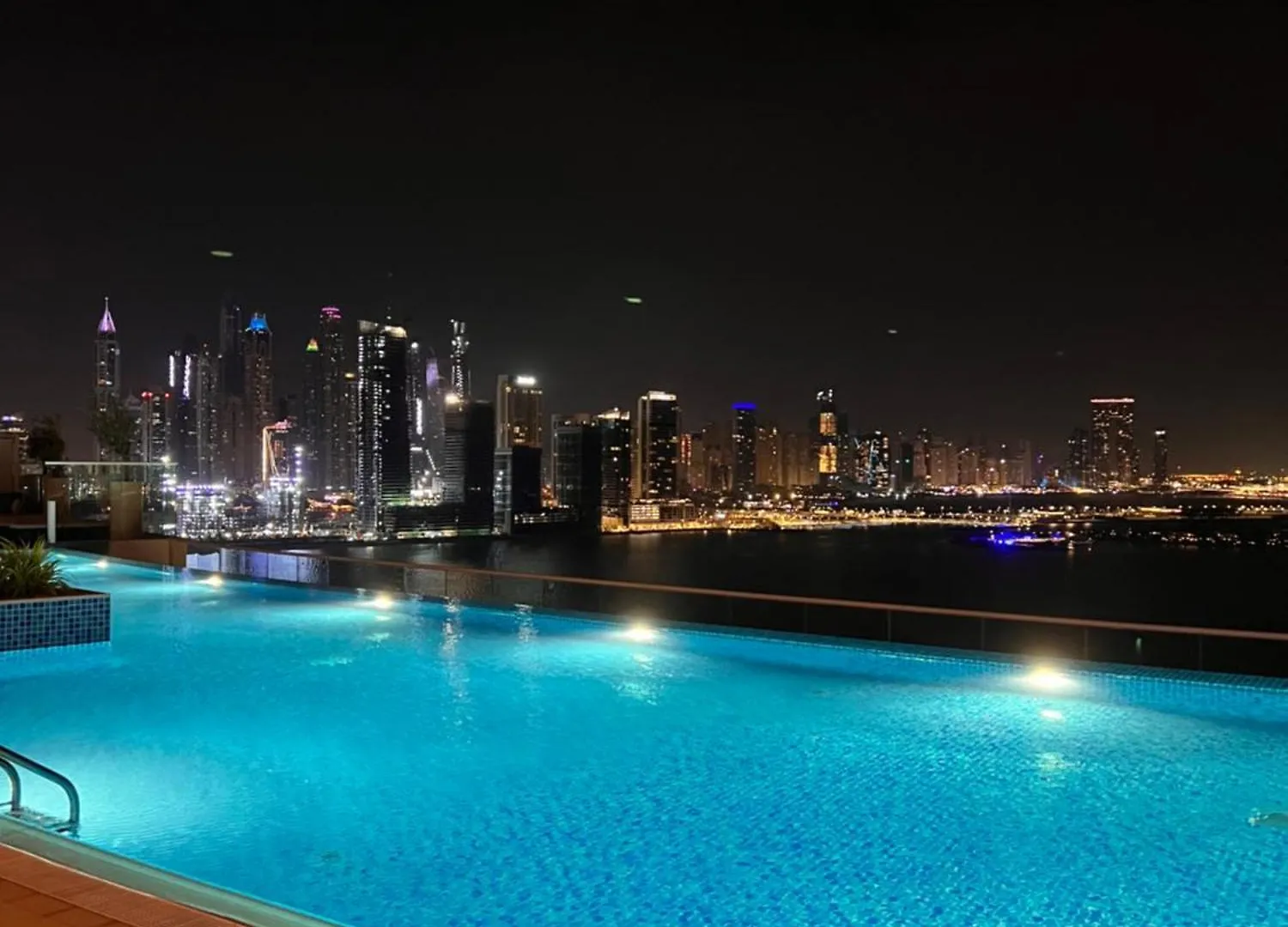 Charming Studio In Seven Palm With Balcony Rooftop Floor Dubai