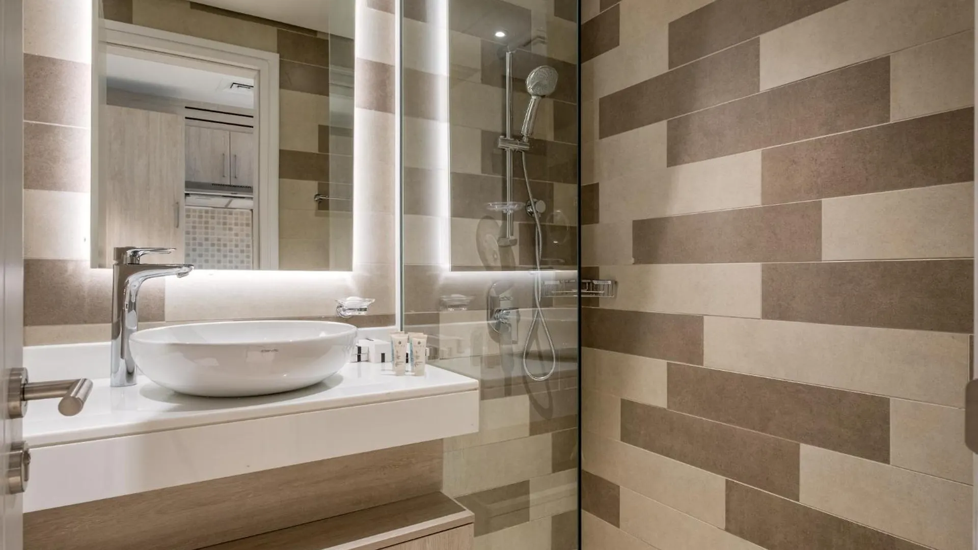 Apartment Charming Studio In Seven Palm With Balcony Rooftop Floor Dubai